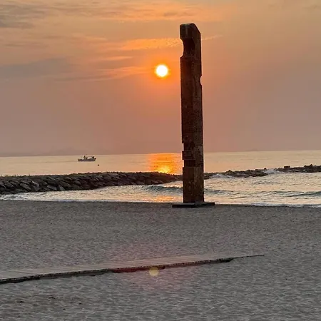 Frente Al Mar En דירה